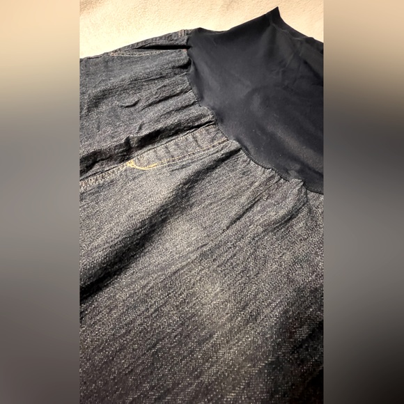 Liz Lange Maternity denim skirt - Picture 2 of 8